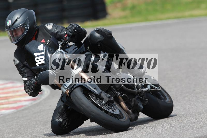 Archiv-2022/13 25.04.2022 Plüss Moto Sport ADR/Freies Fahren/161